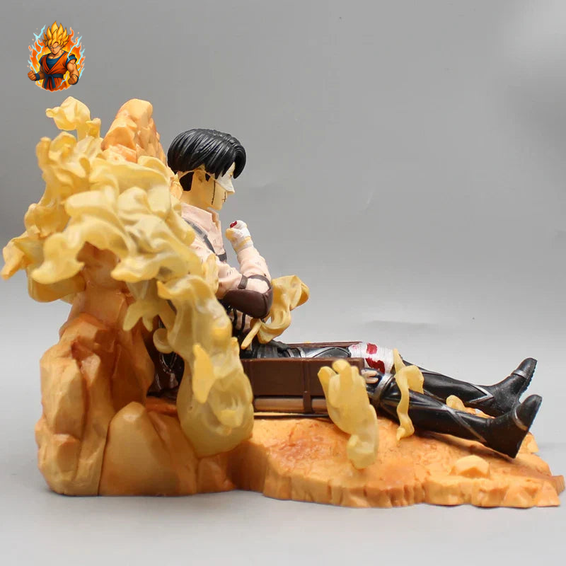 Attack on Titan Figur - Levi sitzt verwundet