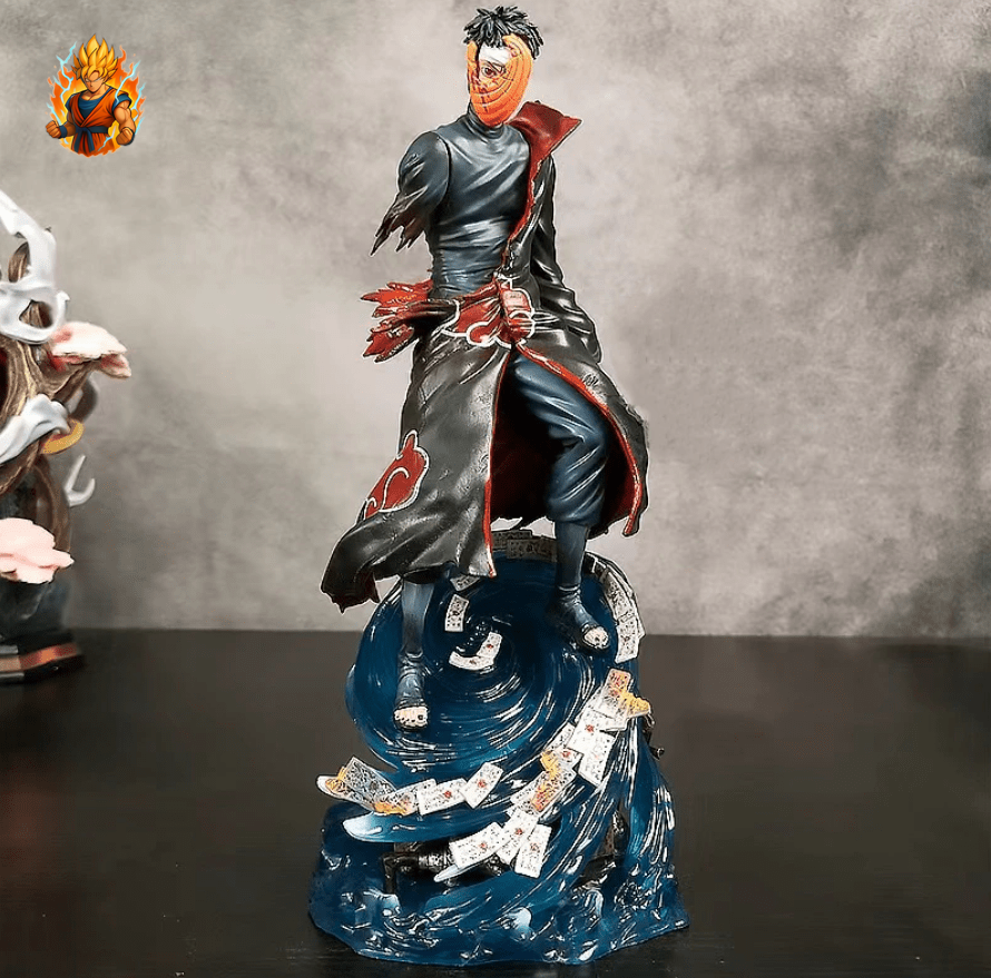 Obito Figur mit abgetrenntem Arm
