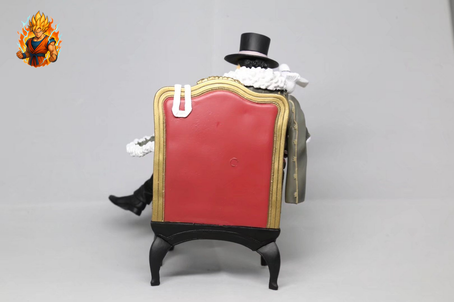 One Piece Lucci Figur (22cm)