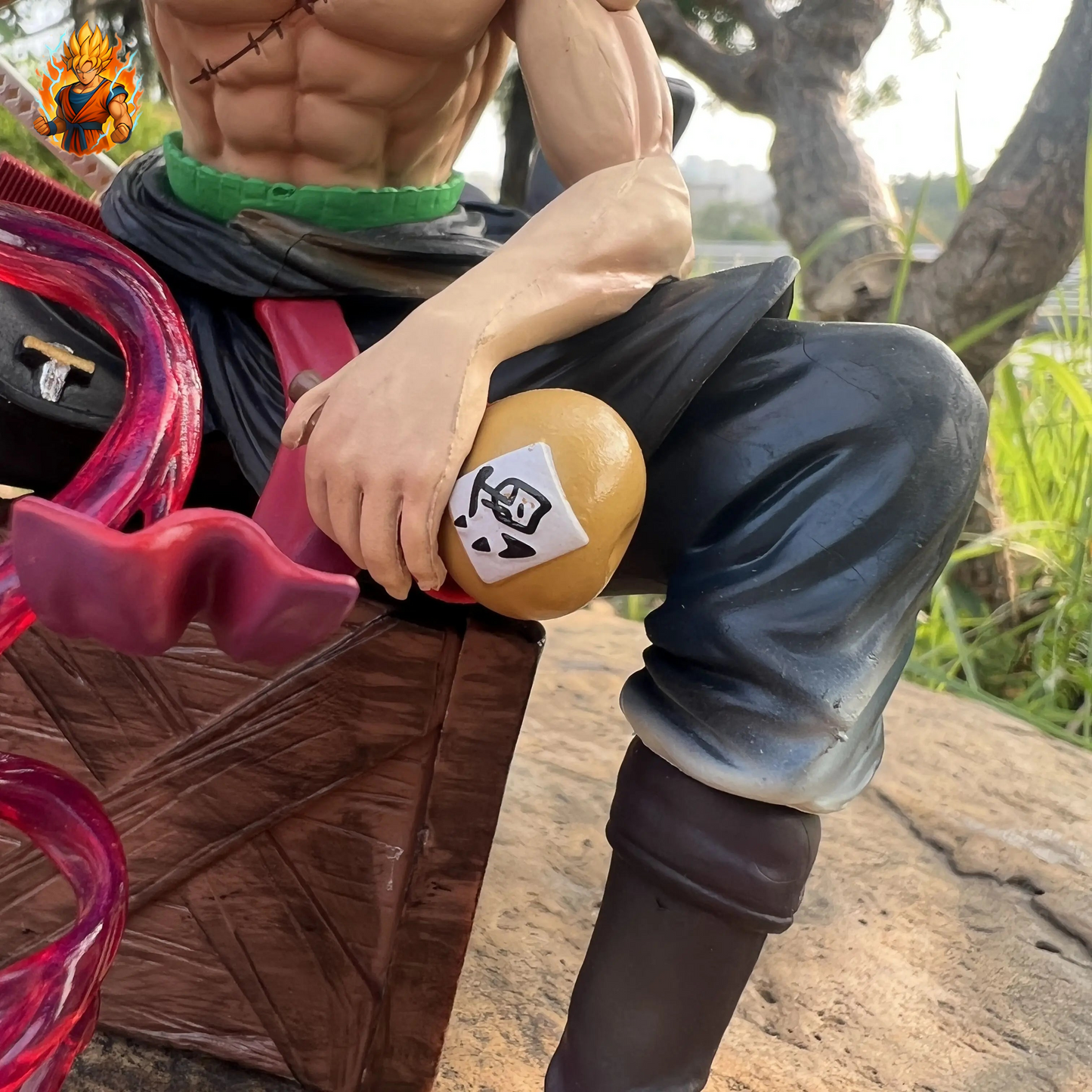 One Piece Zoro Sitzende Figur