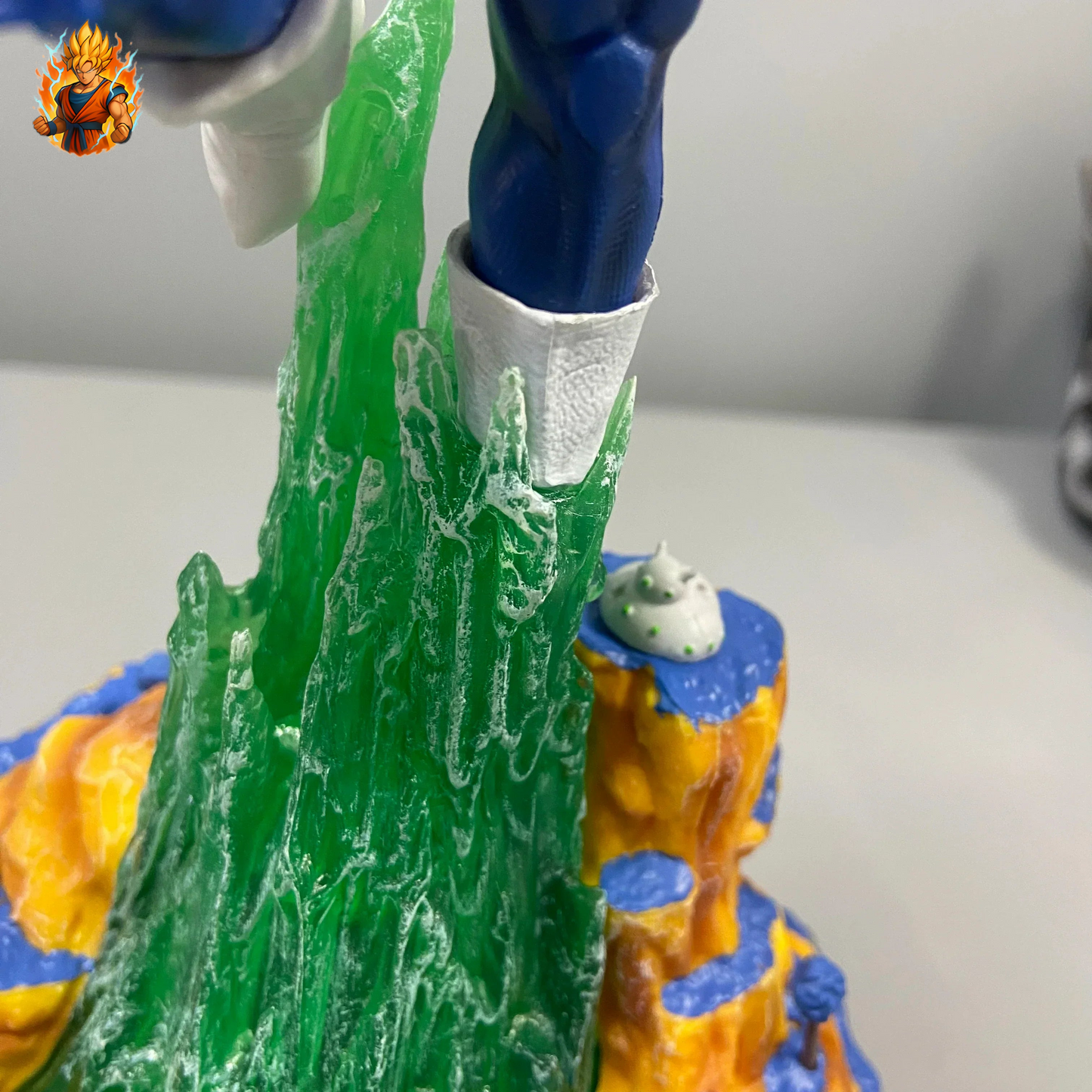 Figurine Vegeta Boule de cristal -  Dragon Ball Z
