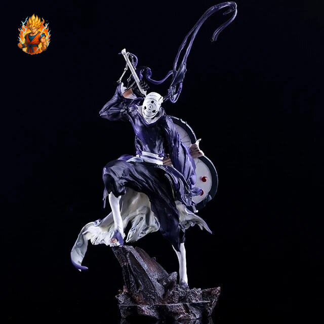 Figur „Zerbrochene Maske“ von Obito