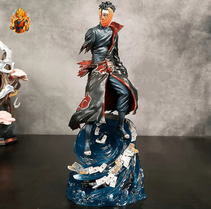 Obito Figur mit abgetrenntem Arm